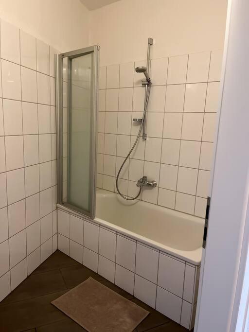 Zentral, Geraeumig, Messe Nah! Be2R Lägenhet Essen Exteriör bild